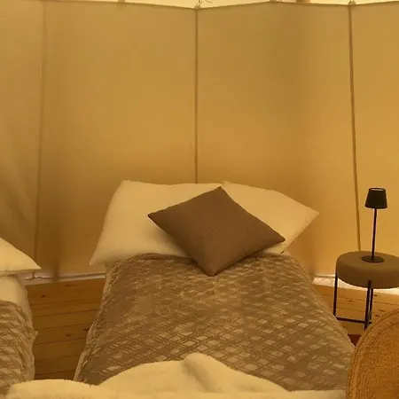 Роскошный шатер Tipi Au Domaine De L Atlas En Pleine Nature Glanville